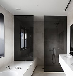 Verre laqué noir